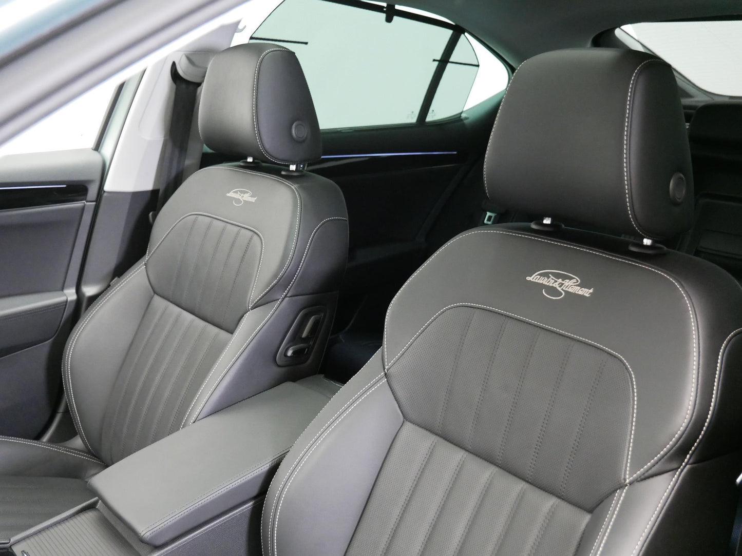 Škoda Superb 2.0 TDI 147kW L&K