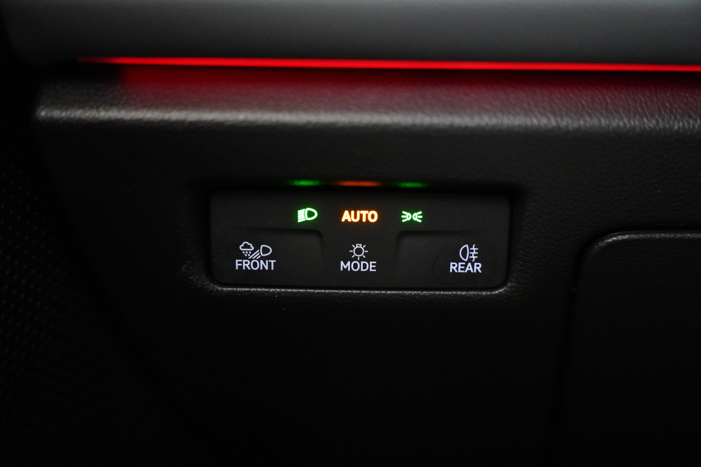 Volkswagen Passat 2.0 TDI 110 kW DSG Elegance