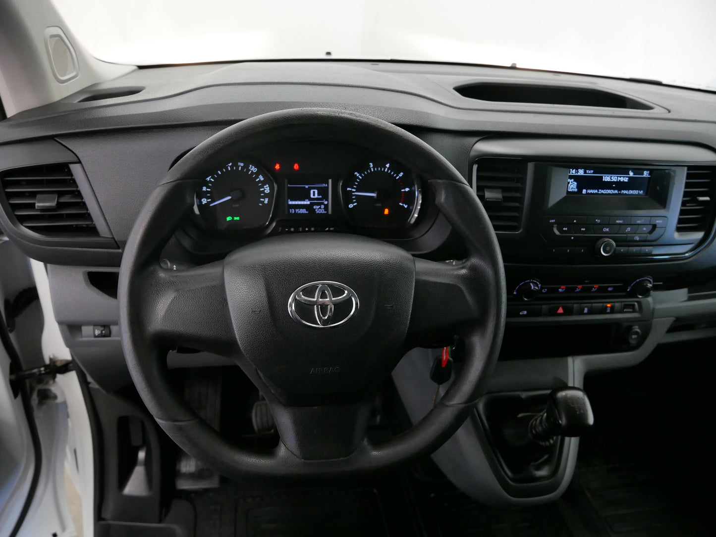 Toyota Proace 2.0 D-4D L3H1 3 místa