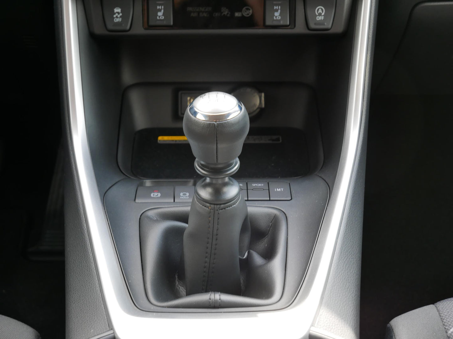 Toyota RAV4 2.0 i 129 kW Comfort