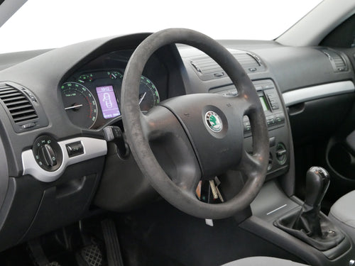 Škoda Octavia 1.9 TDi 77kW Ambiente – foto 14
