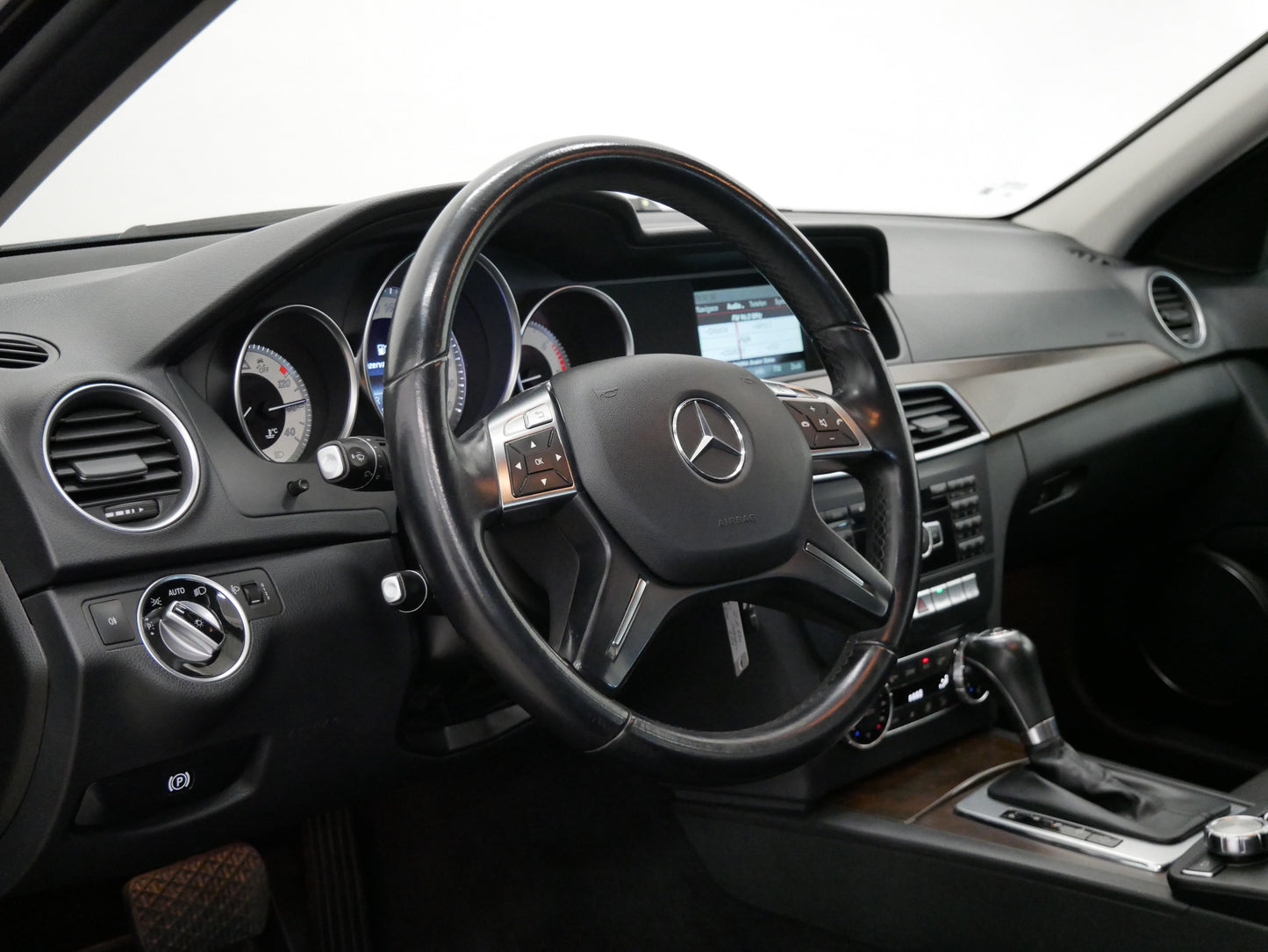 Mercedes-Benz Třídy C 200 T-CDI 100 kW Elegance