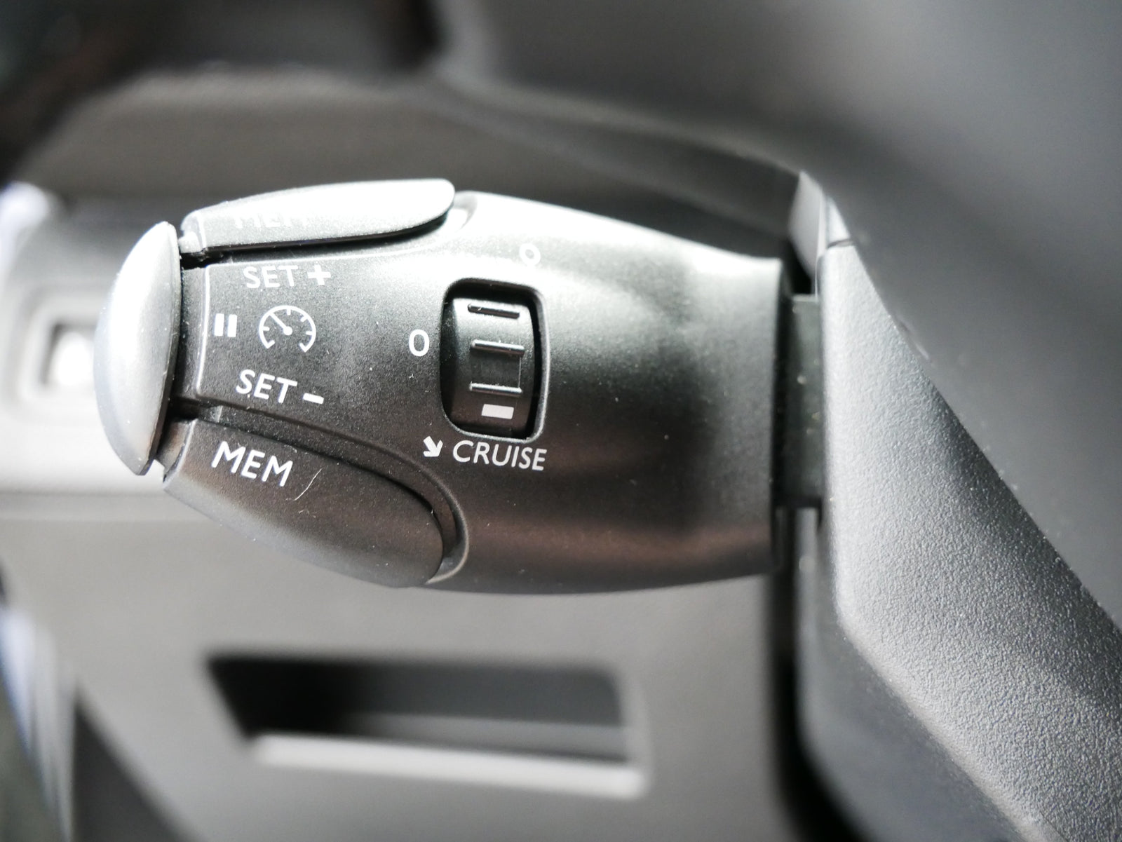 Peugeot 5008 1.2 PureTech 96 kW Allure – foto 14