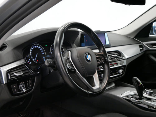 BMW Řada 5 520d 140 kW Touring – foto 14