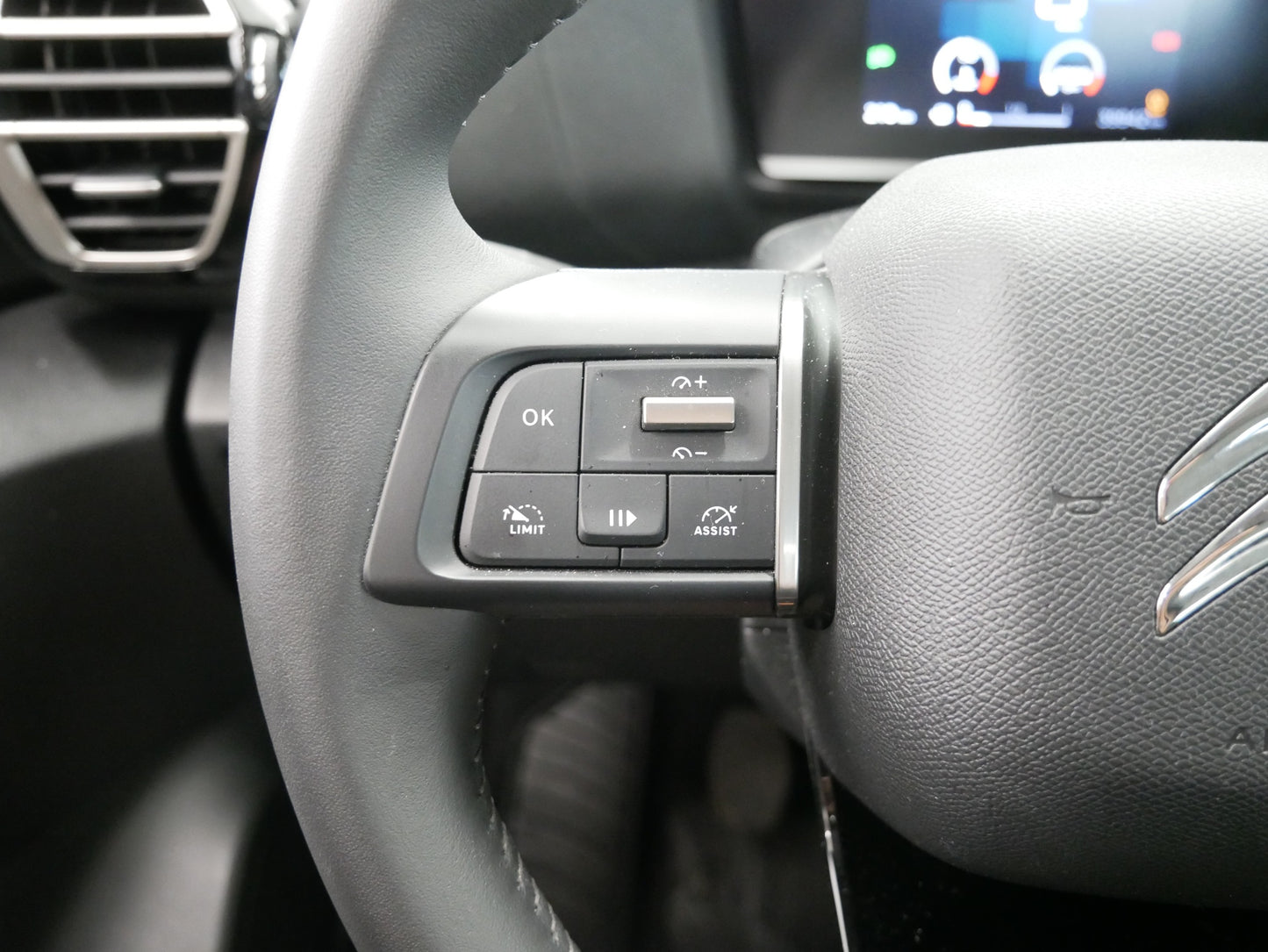 Citroën C4 X Citroen C4 X 1,2 Puretech 74kW