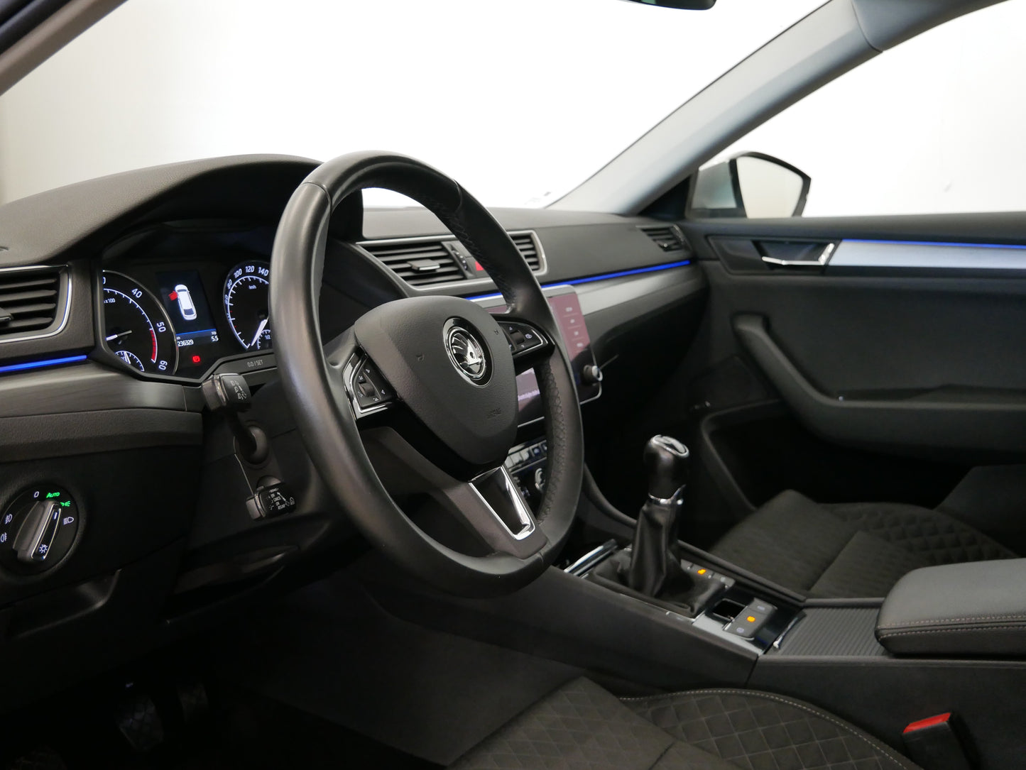 Škoda Superb 2.0 TDI 110 kW Style