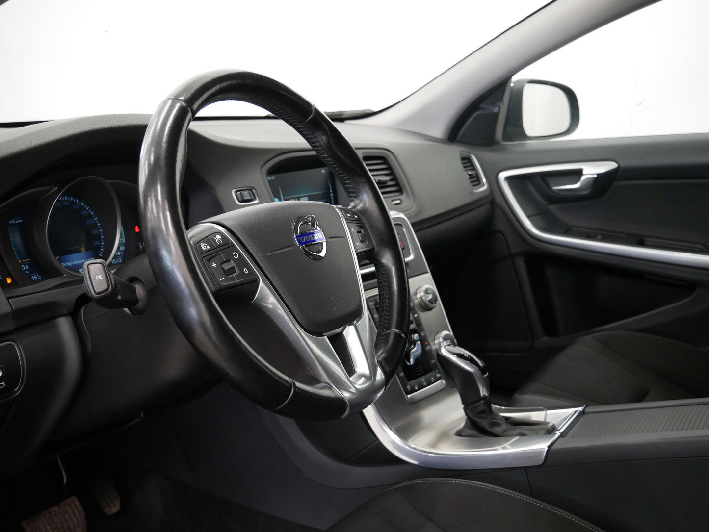 Volvo V60 D4 133kW Momentum