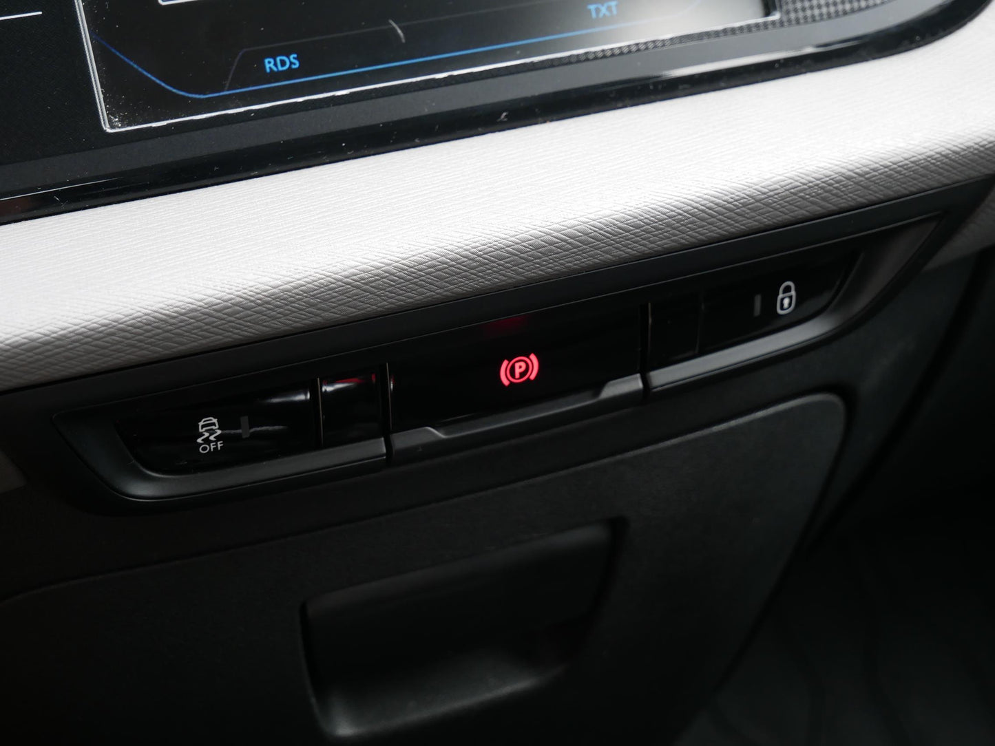Citroën Grand C4 Picasso 1.6 VTi 88 kW Attraction
