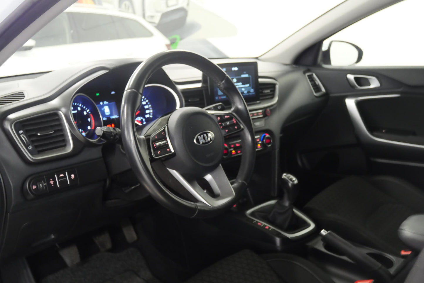 Kia Ceed 1.4 T-GDI 103 kW Exclusive