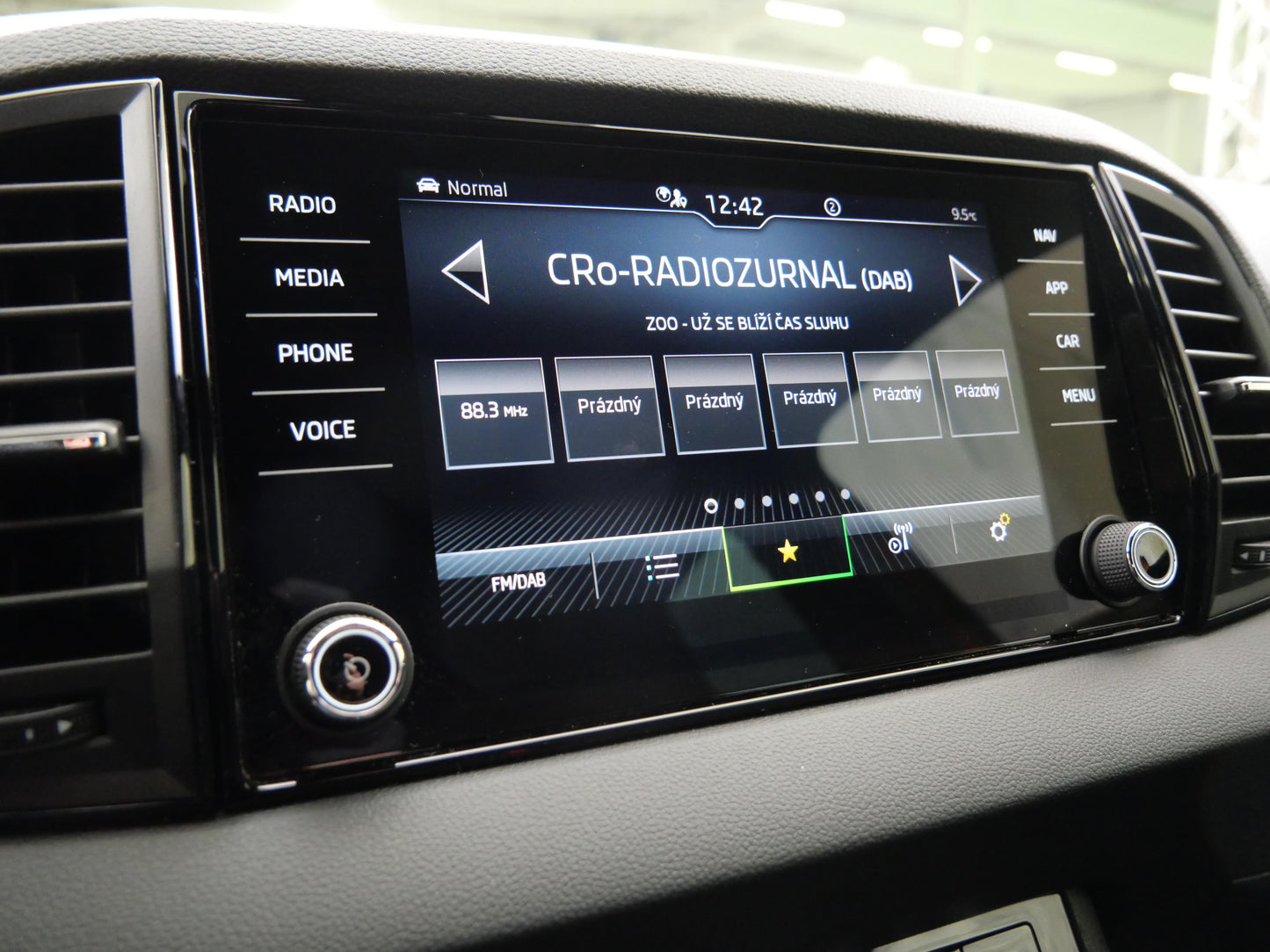 Škoda Karoq 1.5 TSI 110 kW DSG SportLine