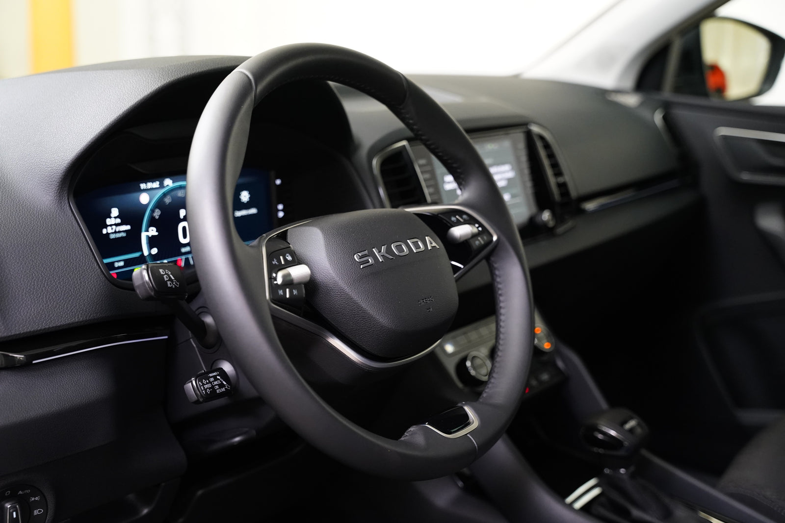 Škoda Karoq 1.5 TSI 110 kW Top Selection – foto 14