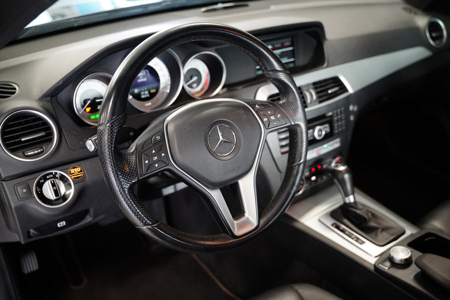 Mercedes-Benz Třídy C C 180 115 kW – foto 14