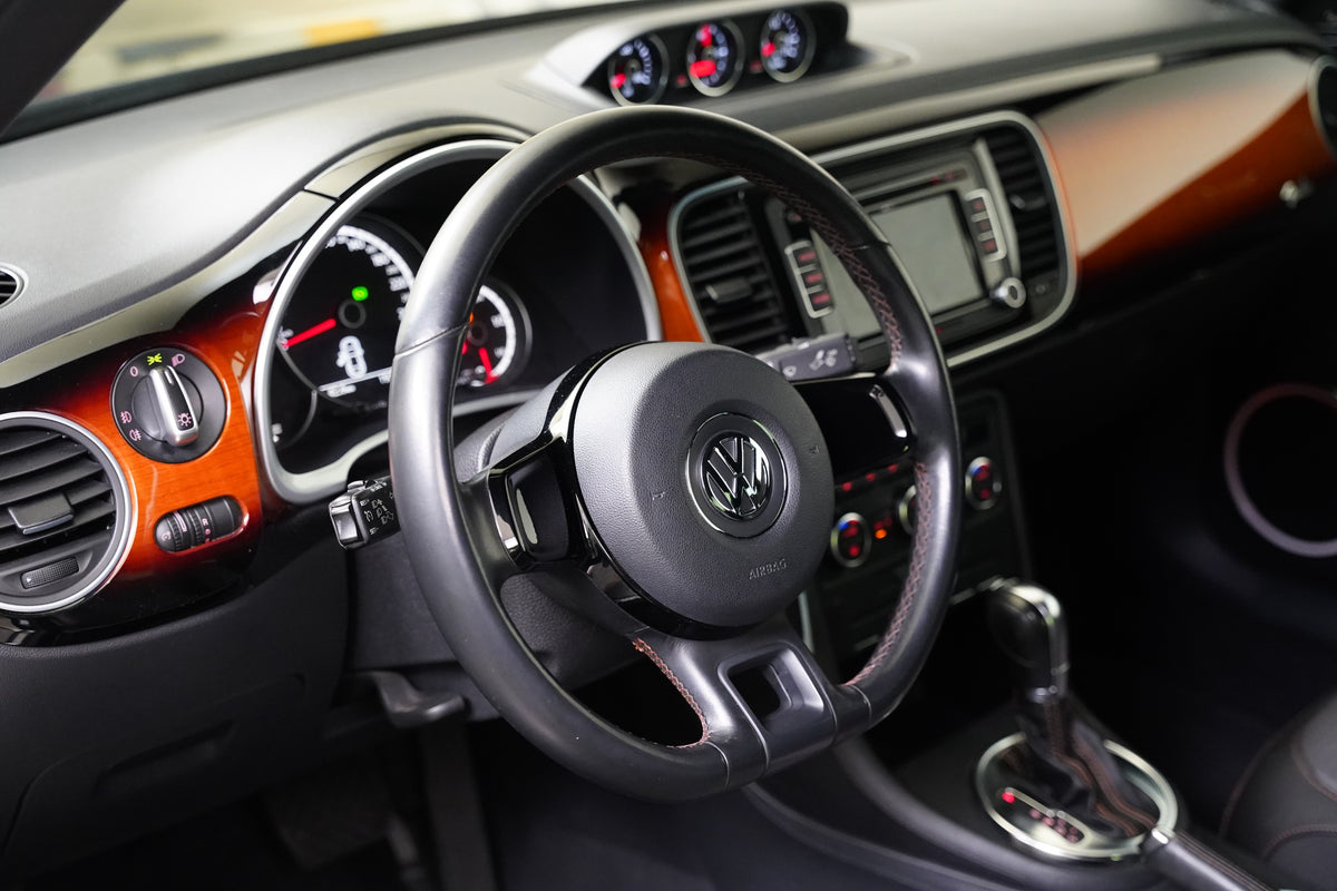 Volkswagen Beetle 1.4 TSI 118 kW DSG Fender – foto 14