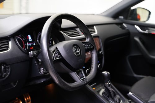 Škoda Octavia 2.0 TSI 169 kW RS – foto 14