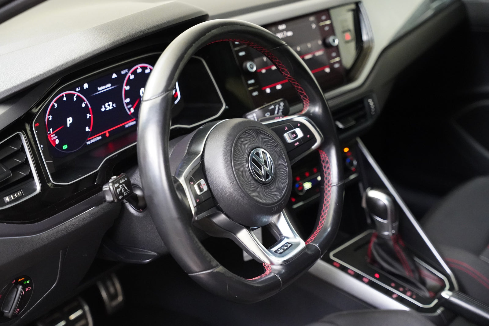 Volkswagen Polo 2.0 TSI 147 kW DSG GTI – foto 14