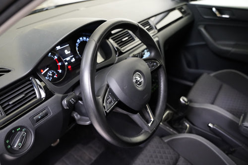 Škoda Rapid 1.2 TSI 81 kW Drive – foto 14