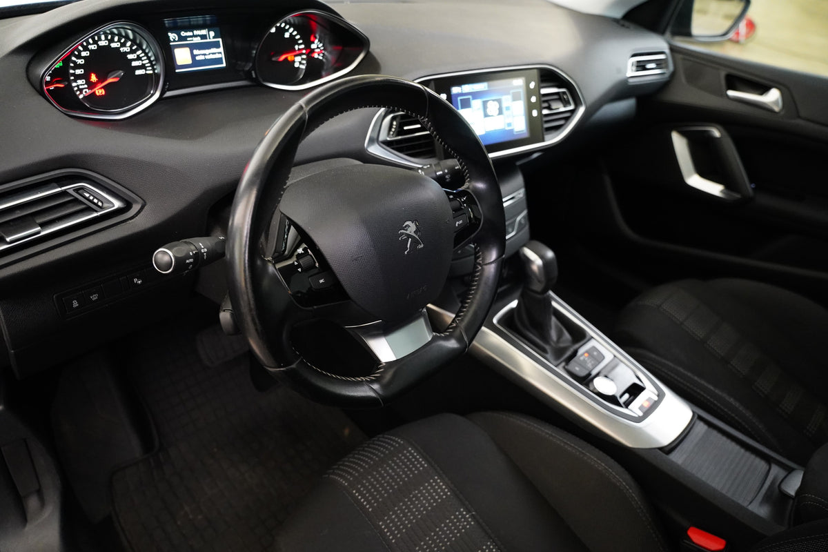 Peugeot 308 2.0 Blue-HDi 110 kW Allure – foto 14