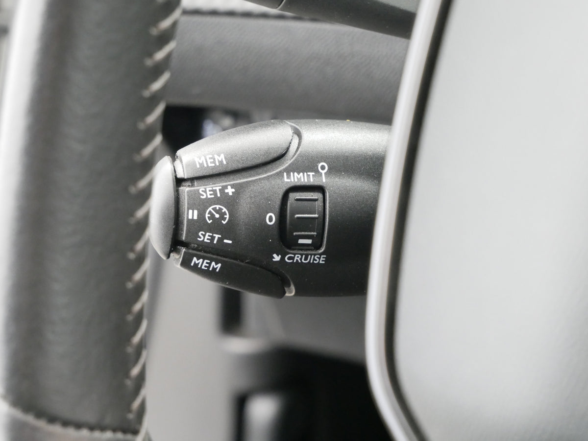 Peugeot 2008 1.2 PureTech 84 kW Active
