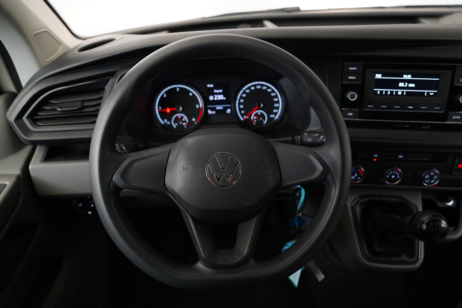 Volkswagen T6.1 2.0 TDI 110 kW – foto 14