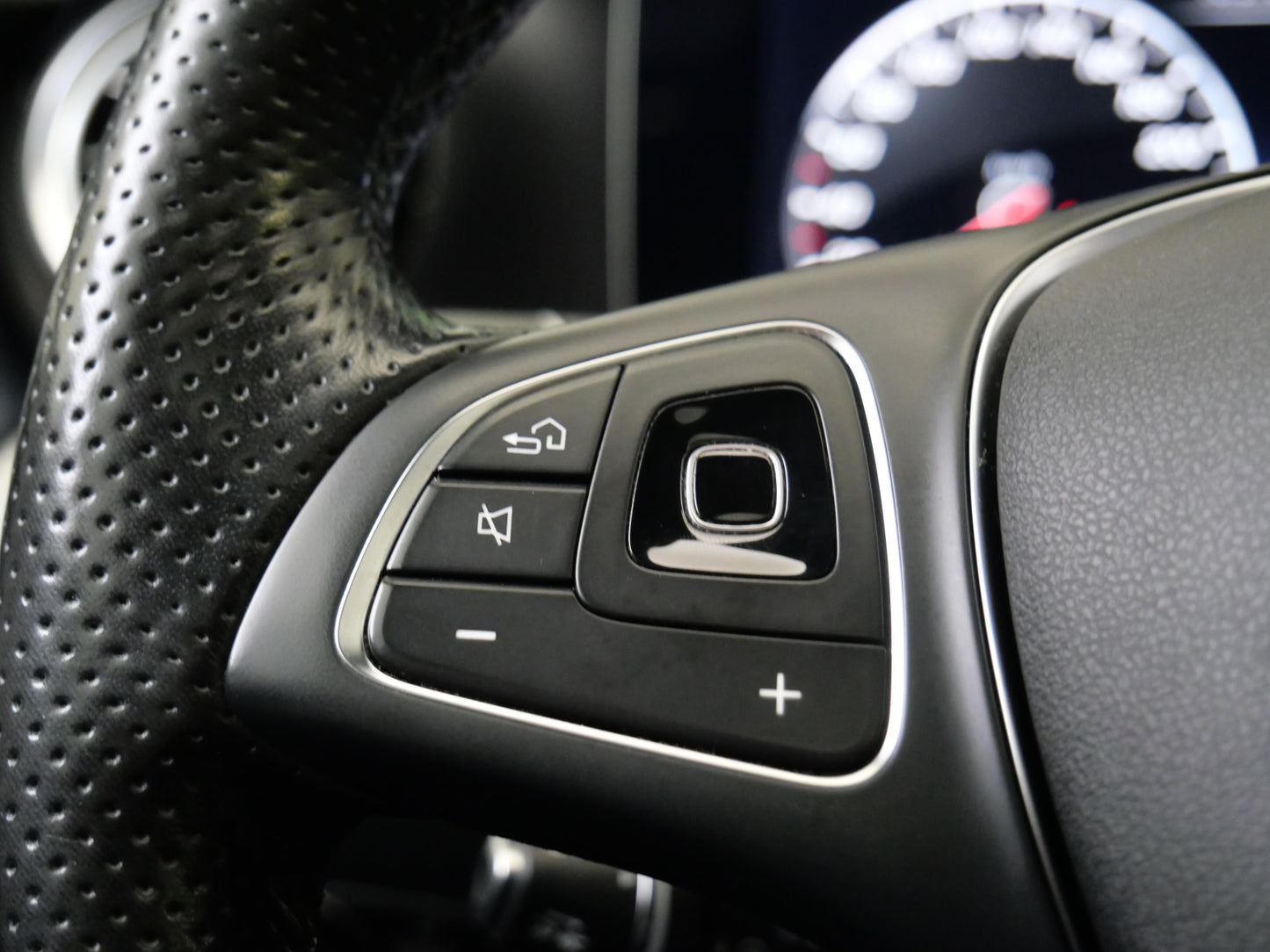 Mercedes-Benz Třídy E 220d 143 kW All-Terrain 4Matic