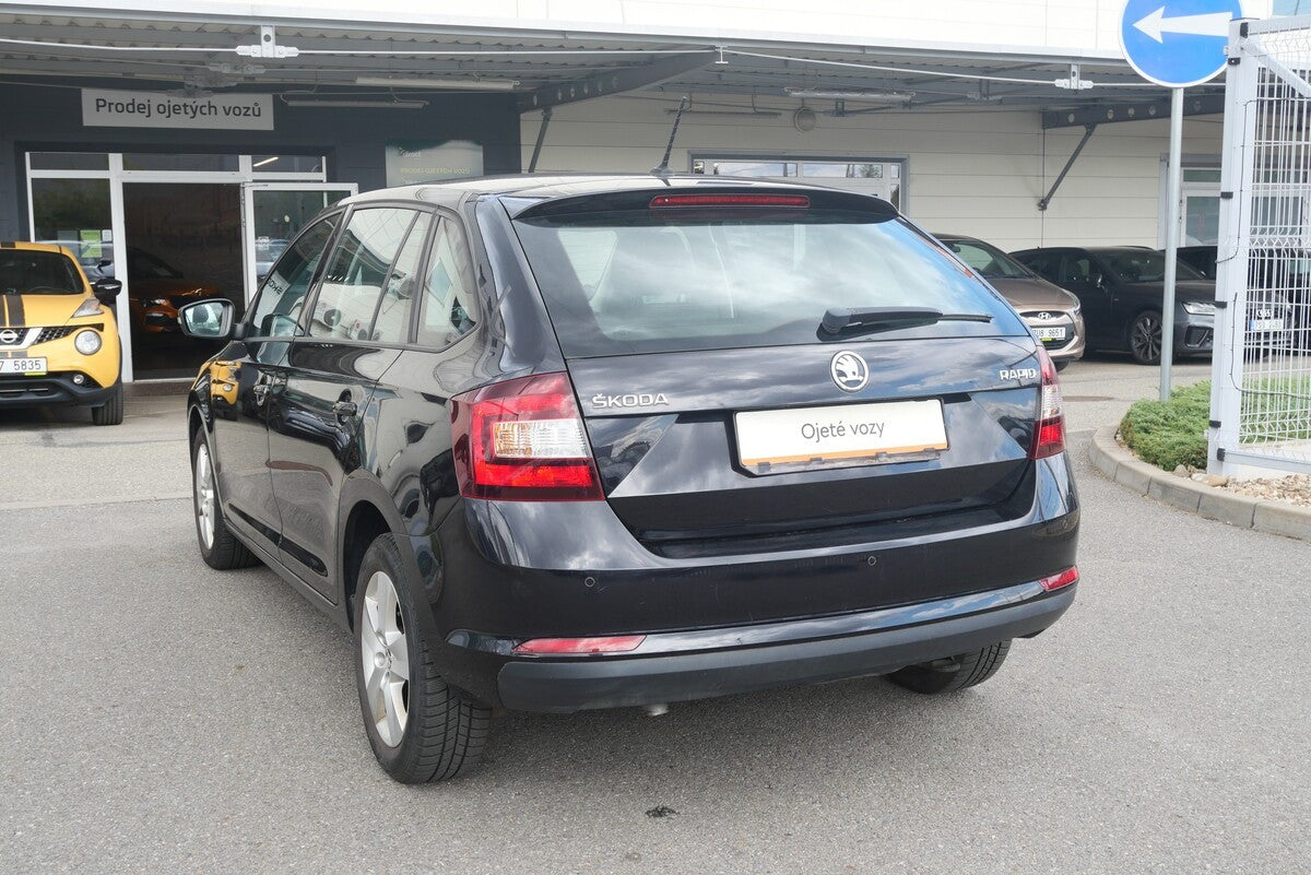 Škoda Rapid 1.0 TSI 70 kW Ambition – foto 4