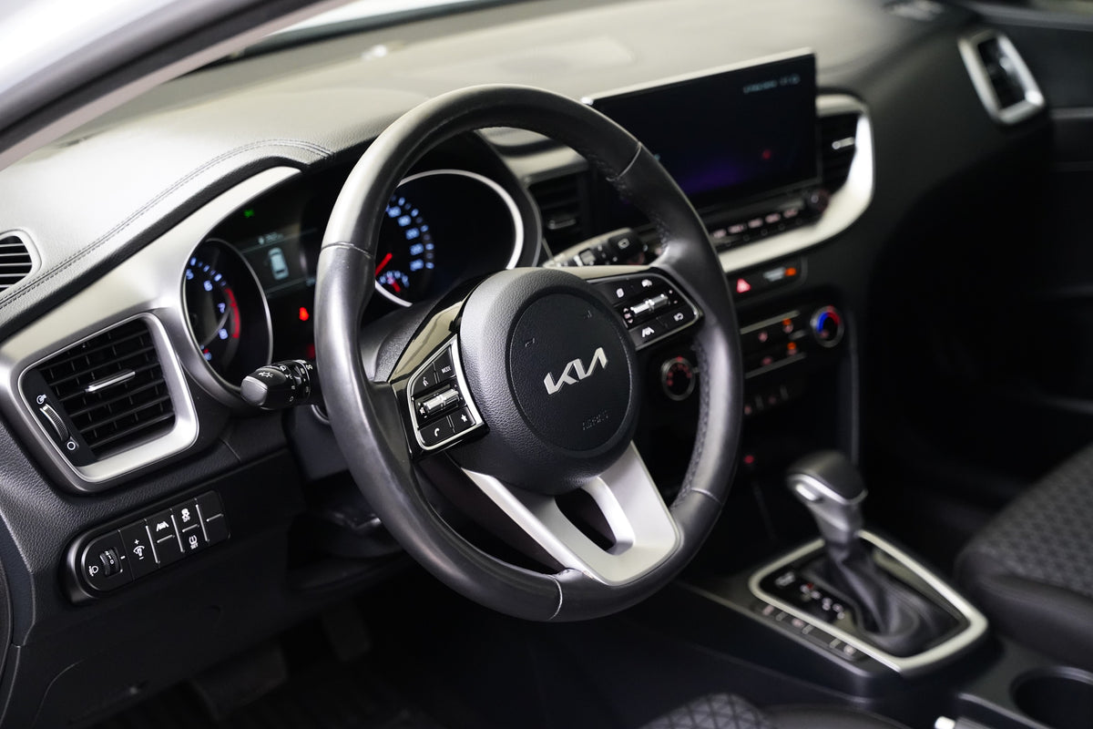 Kia Cee'd 1.5 T-GDI 103 kW Spin – foto 14