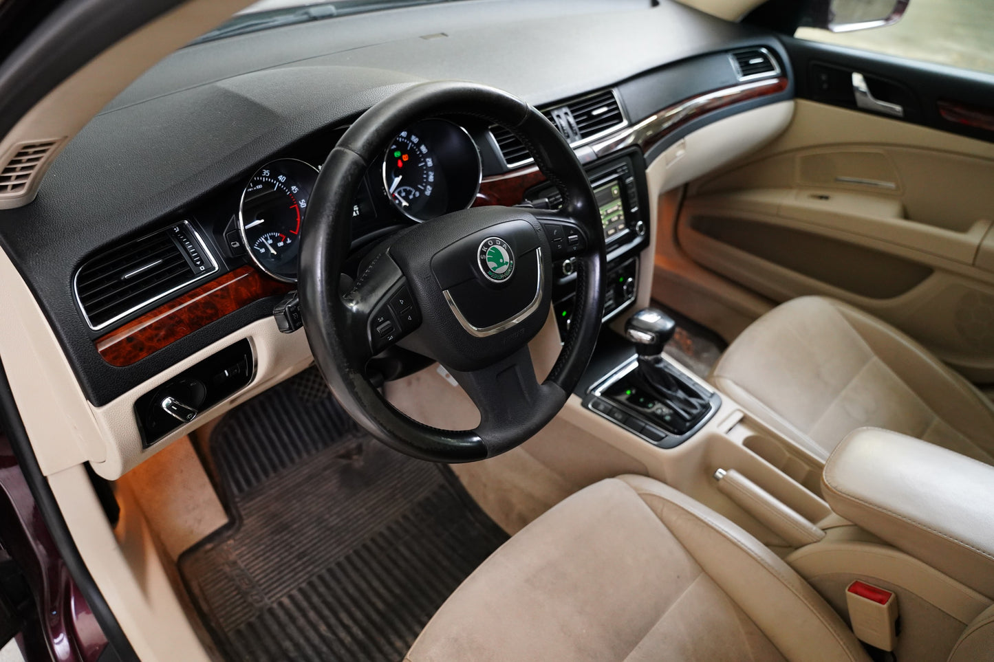 Škoda Superb 2.0 TDI 125 kW DSG Elegance