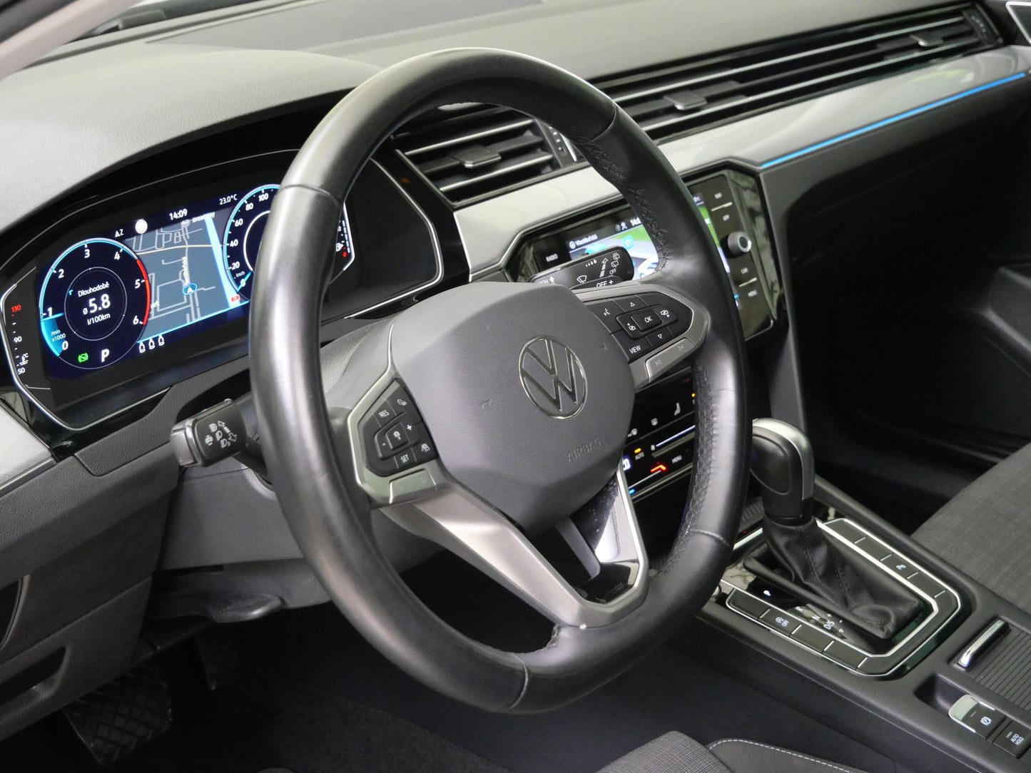 Volkswagen Passat 2.0 TDI 110 kW Business