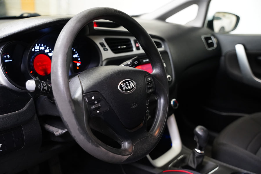Kia Ceed 1.4 CVVT 73 kW – foto 14