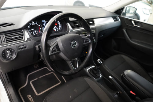 Škoda Rapid 1.2 TSI 63 kW Ambition Plus – foto 14