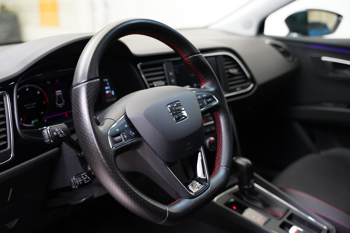 Seat Leon 2.0 TDI 110kW FR Black Edition