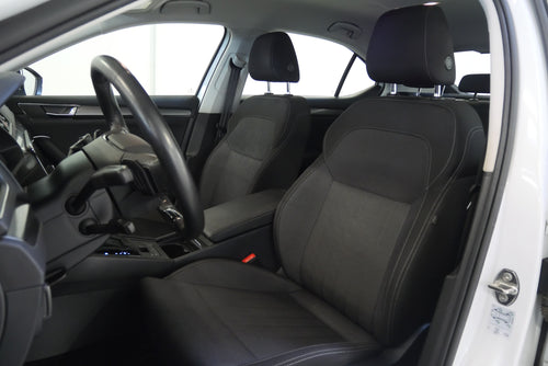 Škoda Superb 2.0 TDI 147 kW Style – foto 14