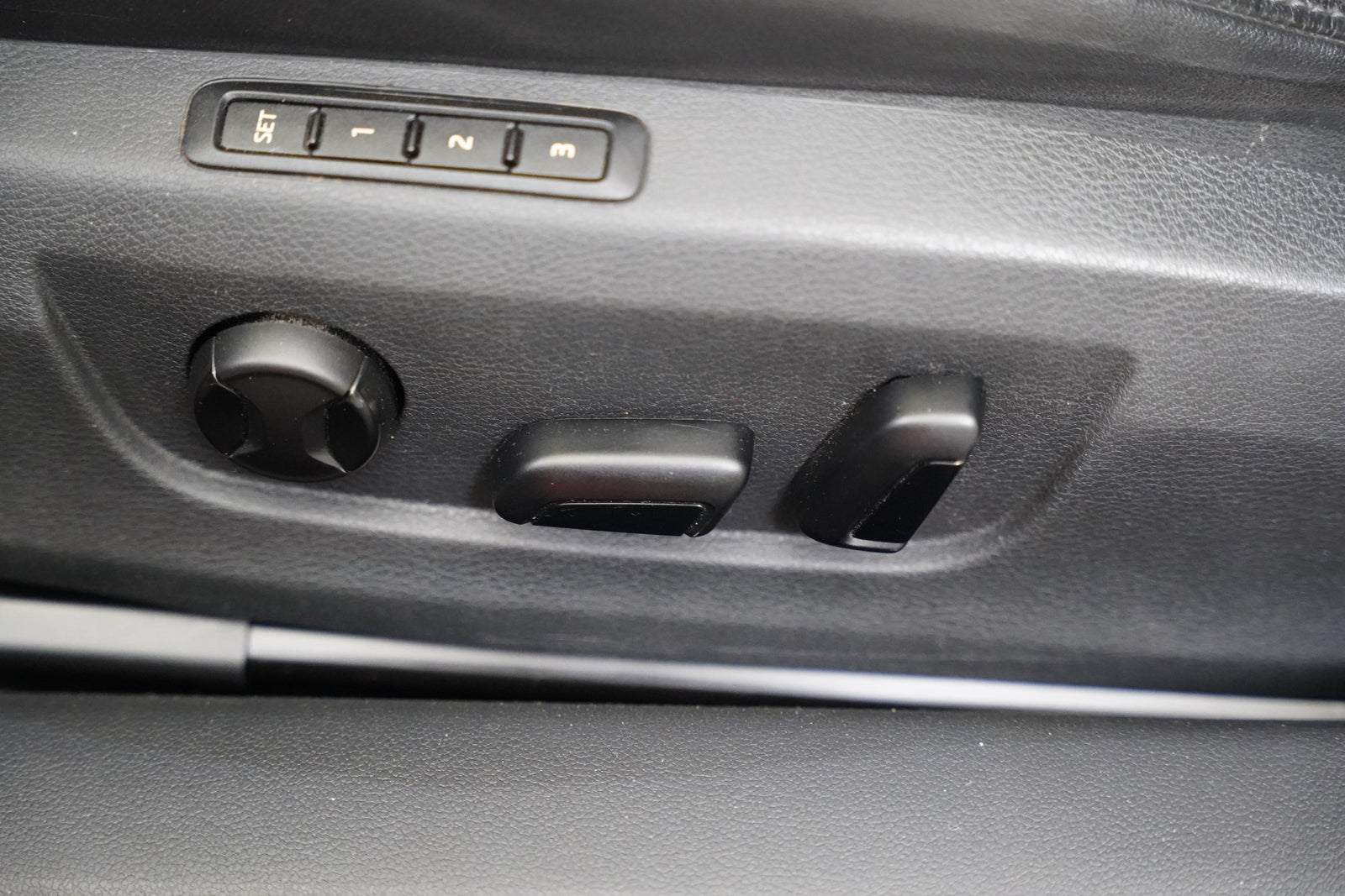 Škoda Superb 2.0 TDI 140 kW DSG Style – foto 15