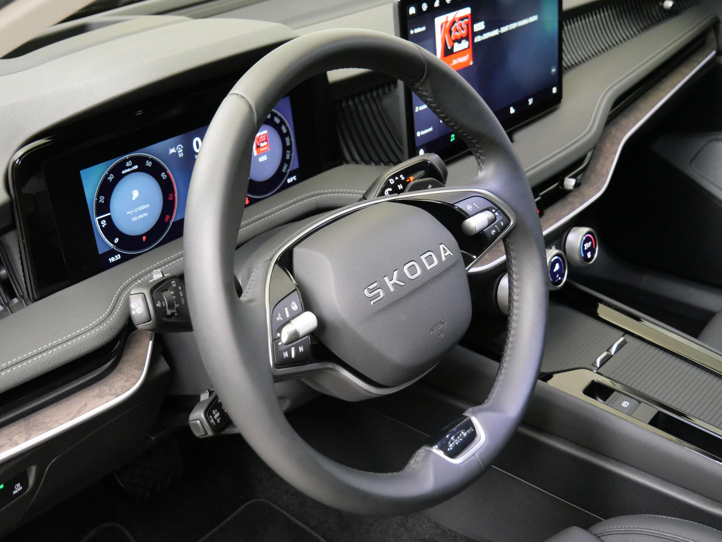 Škoda Superb 2.0 TSI 195 kW DSG 4x4 L&K