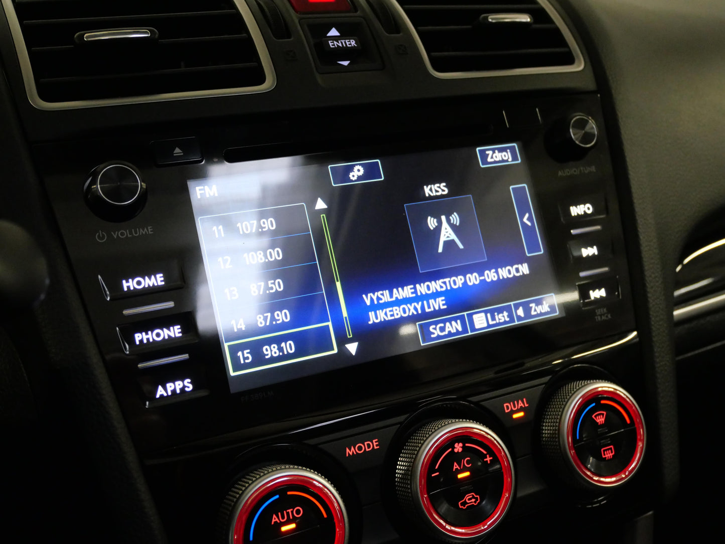 Subaru Forester 2.0 i 110 kw