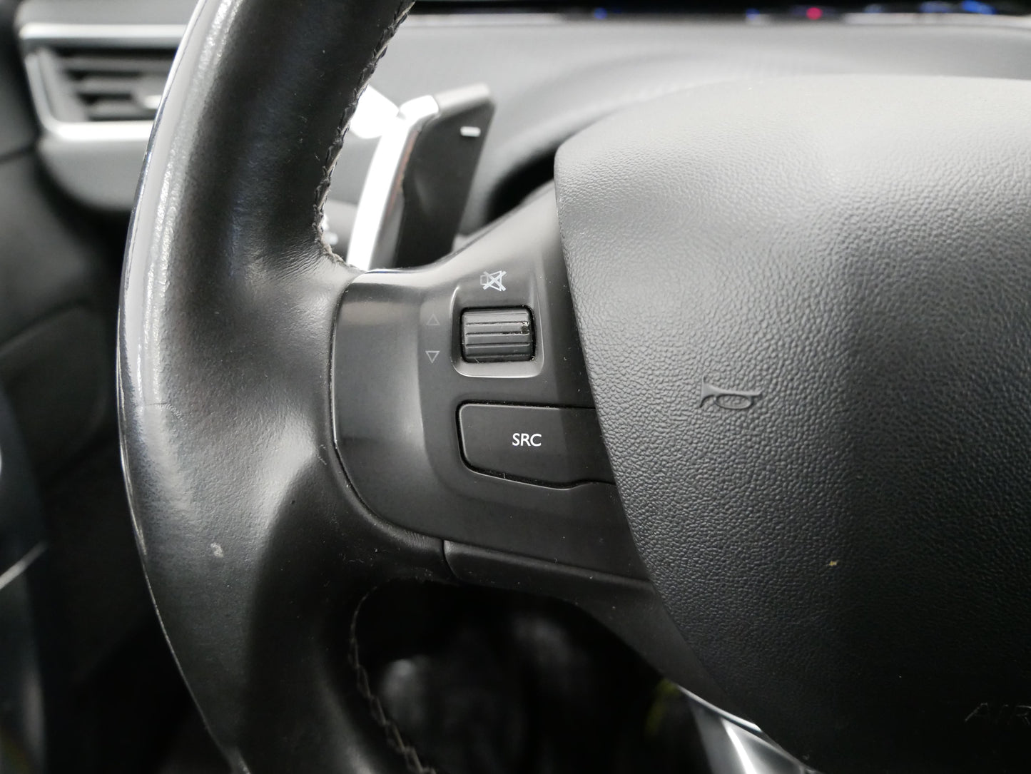 Peugeot 2008 1.2 PureTech 60 kW Allure