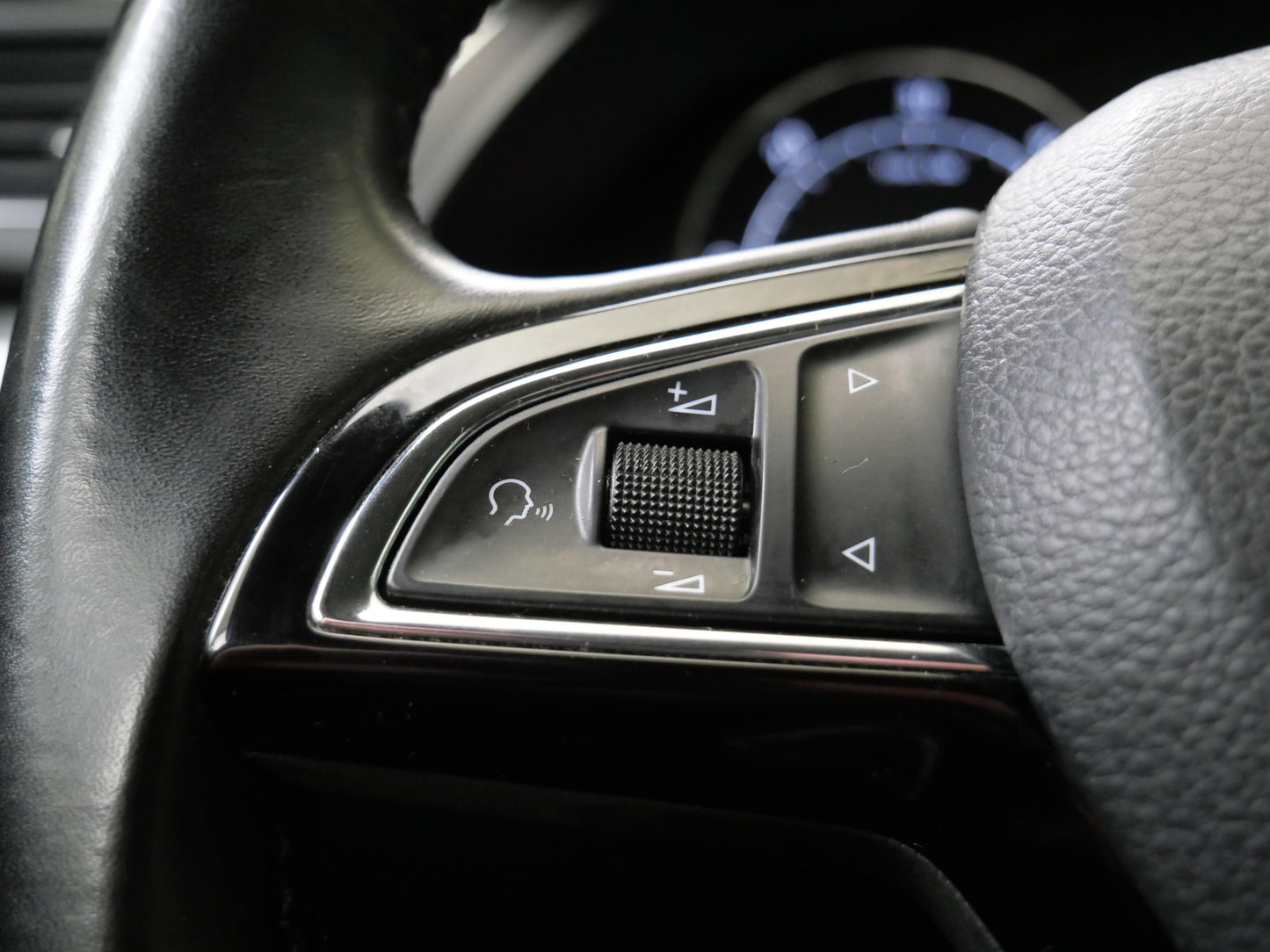 Škoda Superb 2.0 TDI 140kW DSG 4x4 Ambition