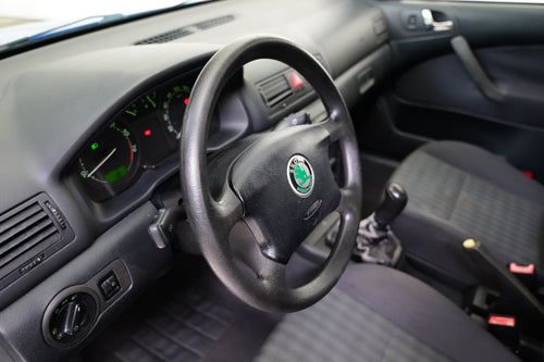 Škoda Octavia 1.6 MPI 75 kW Tour – foto 14