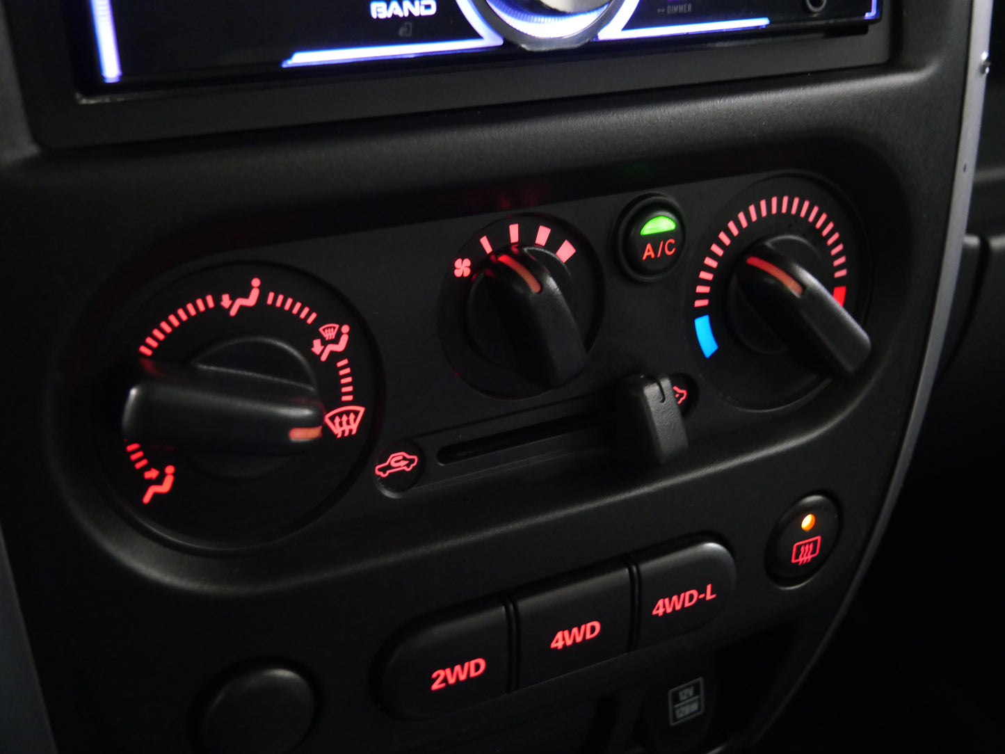 Suzuki Jimny 1.3 VVT 62 kW