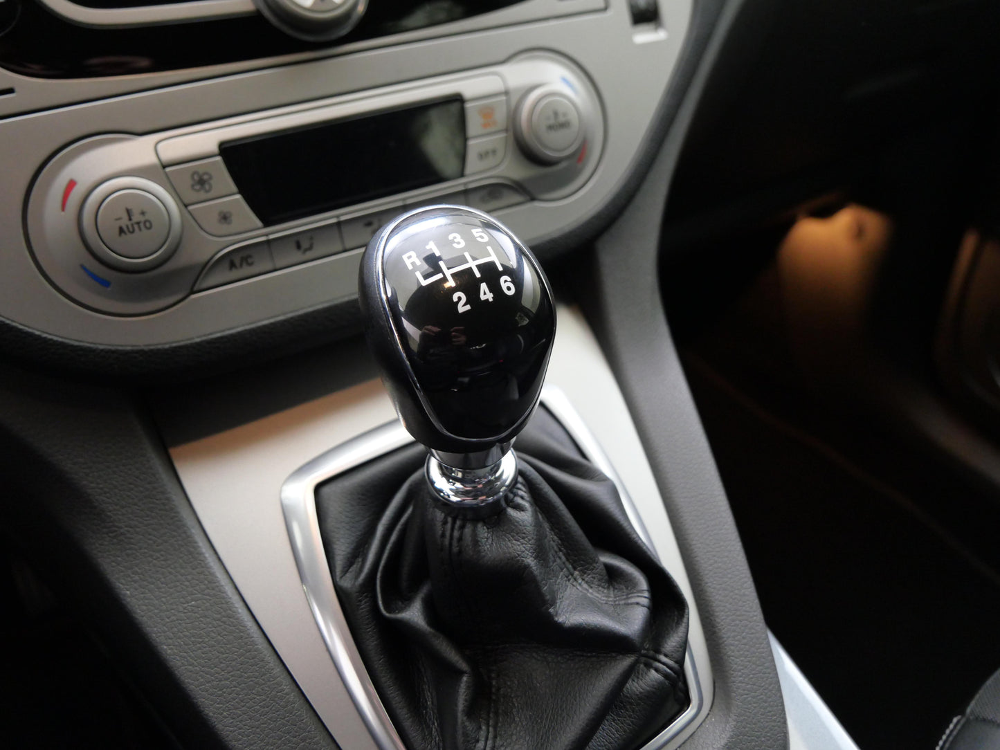 Ford Kuga 2.0 TDCi 120 kW Trend