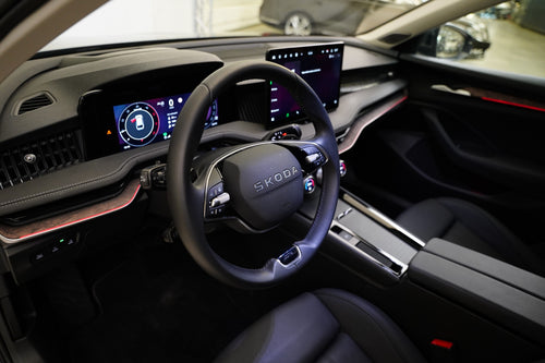 Škoda Superb 2.0 TDI 142 kW DSG 4x4 L&K – foto 14