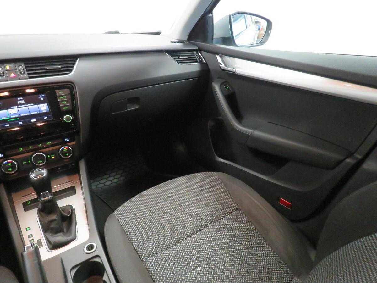 Škoda Octavia 1.6 TDI 77 kW DSG Ambition