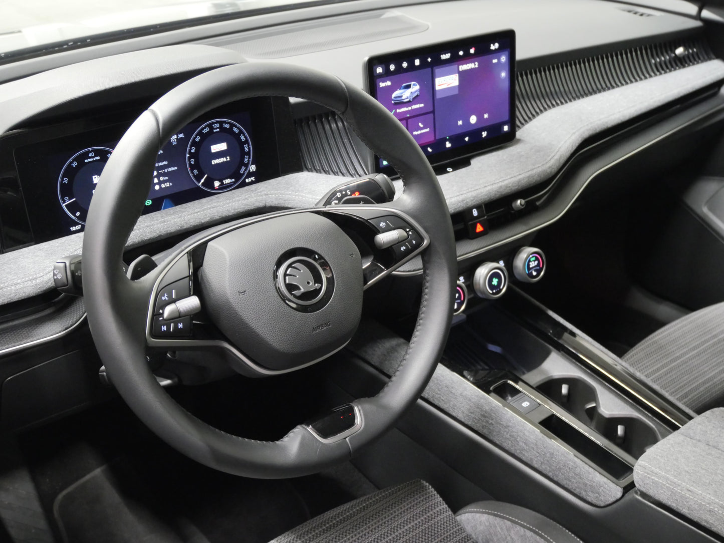 Škoda Superb 2.0 TDI 110 kW Selection