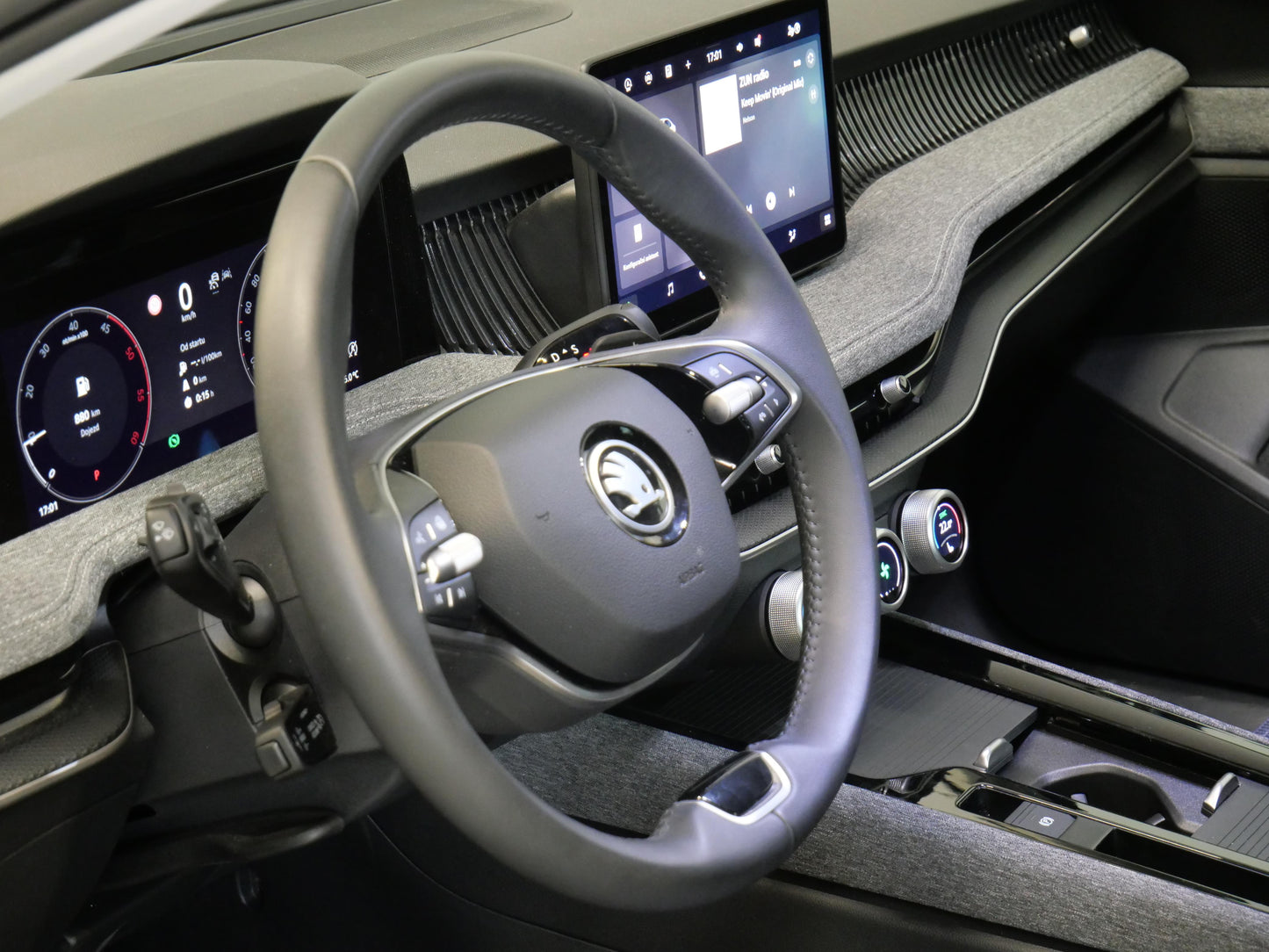 Škoda Superb 2.0 TDI 110 kW DSG Selection