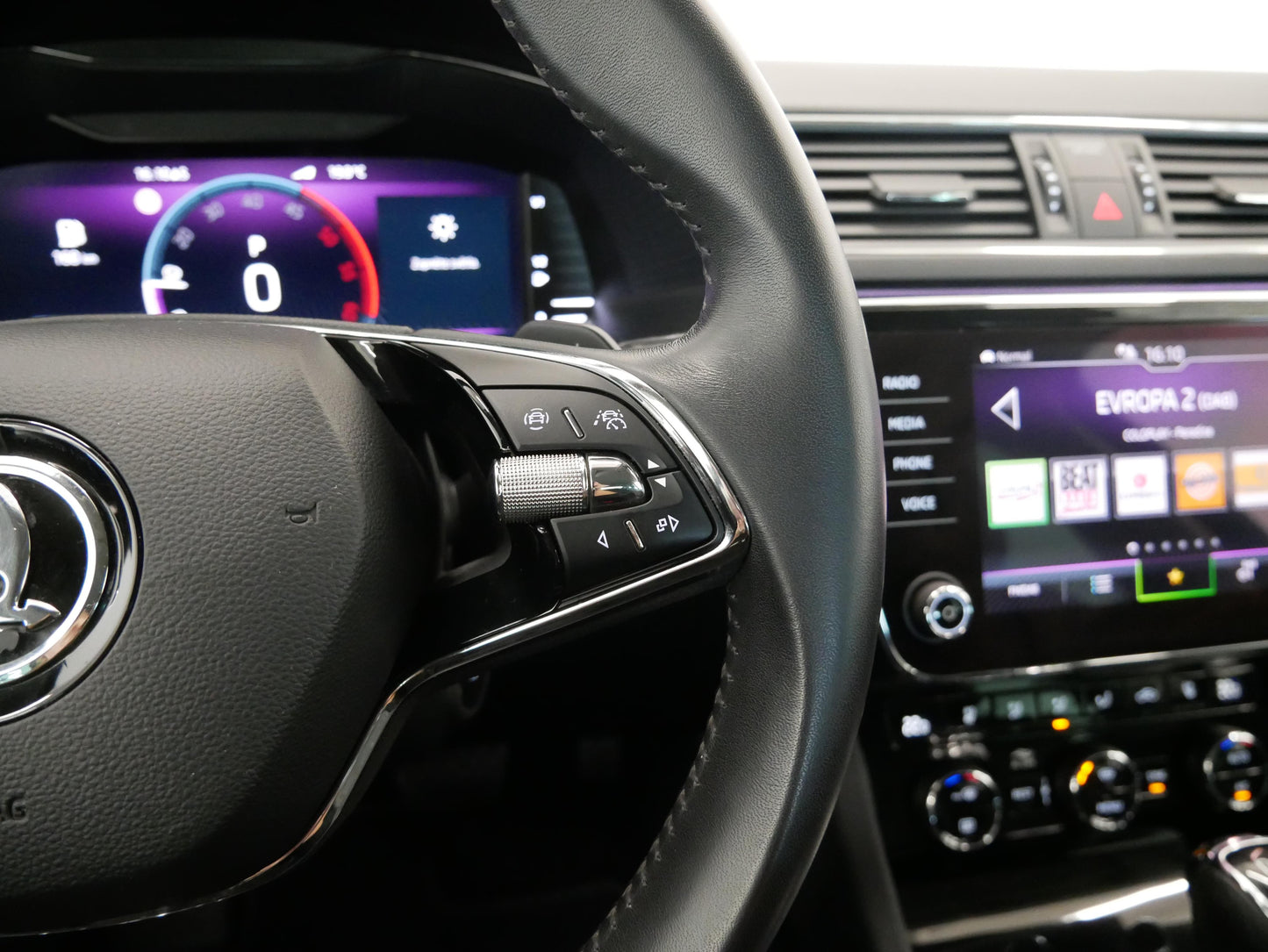 Škoda Superb 2.0 TDI 147 kW L&K 4x4