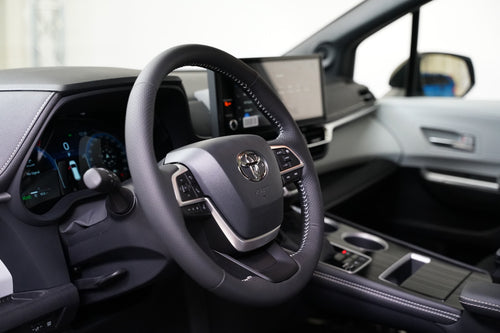 Toyota Sienna 2.5 HEV 180 kW CVT AWD XSE – foto 15