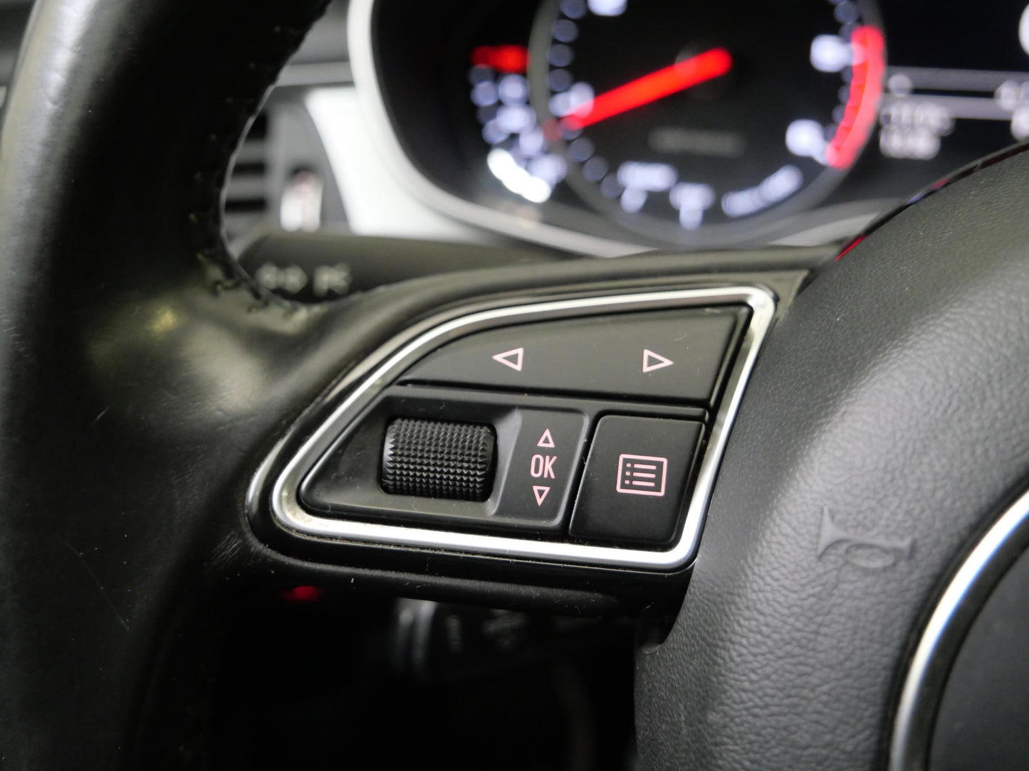 Audi A6 allroad quattro 3.0 TDI V6 200 kW Allroad