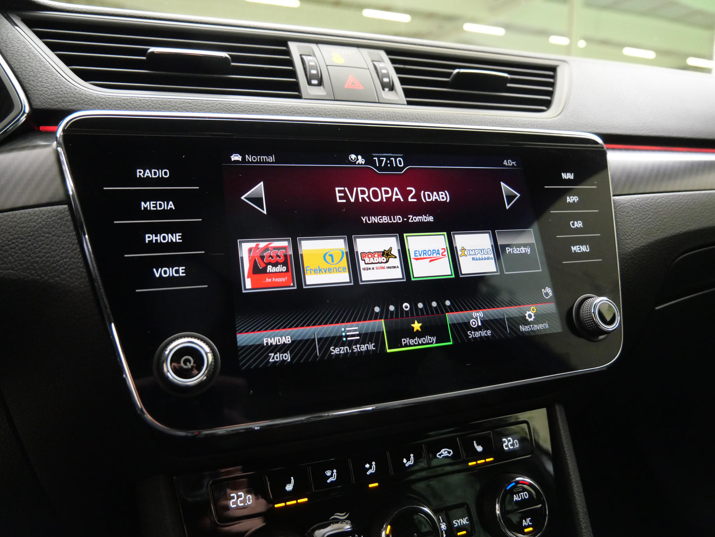 Škoda Superb 2.0 TSI 140 kW SportLine