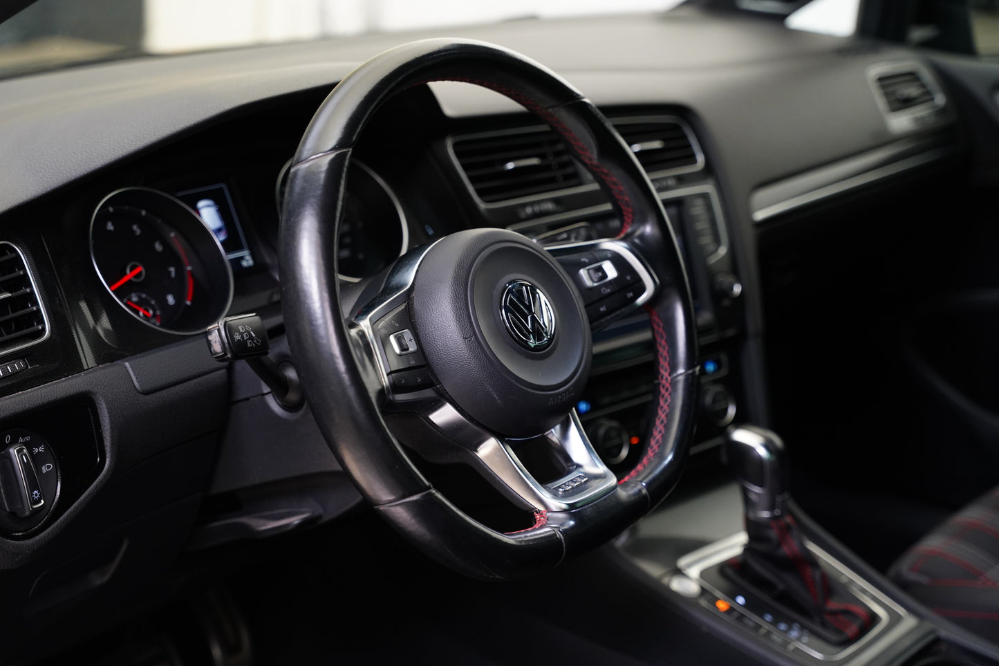 Volkswagen Golf 2.0 TSI 169 kW GTI Performance