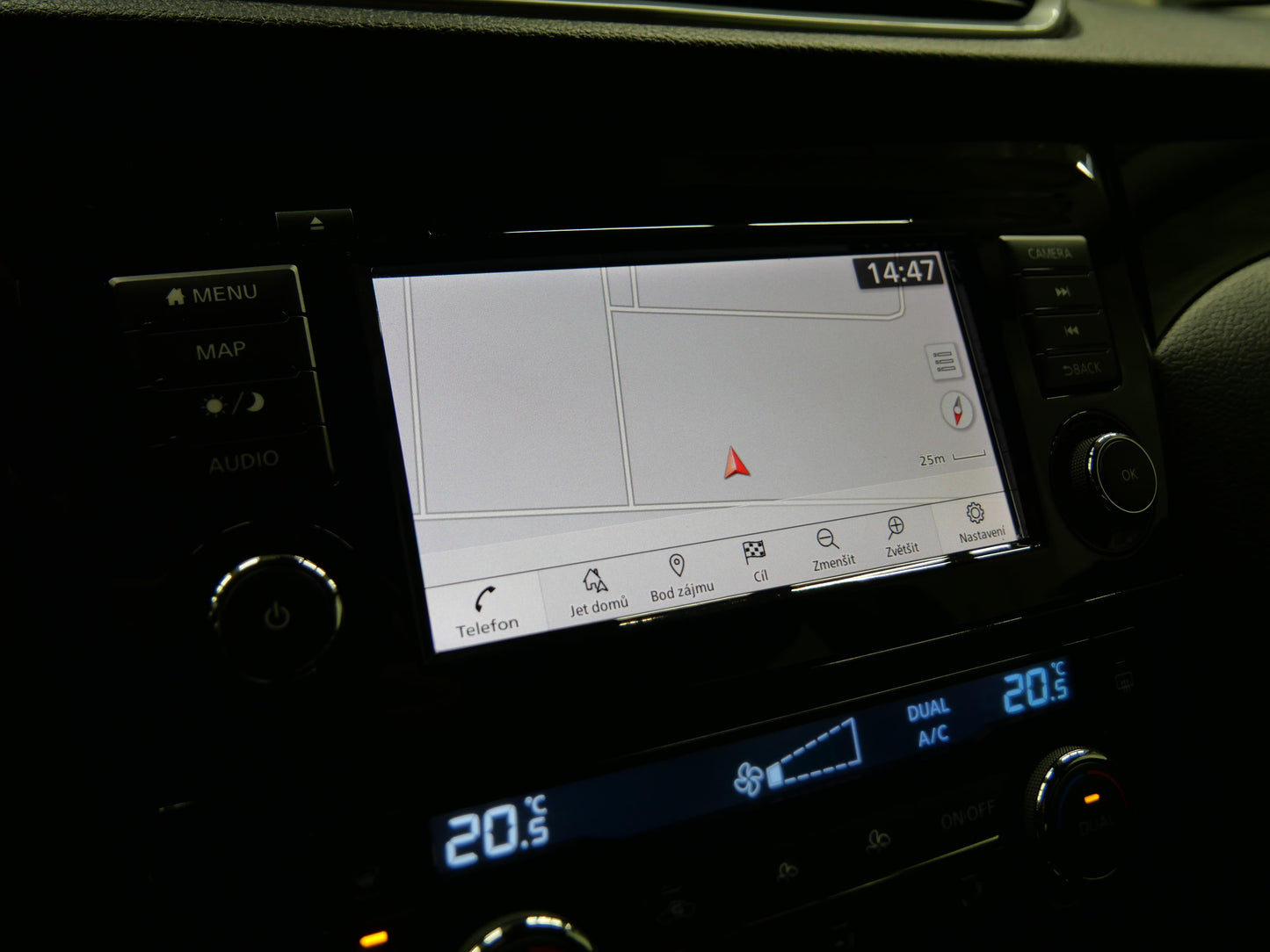 Nissan Qashqai 1.3 DIG-T 103 kW Shiro